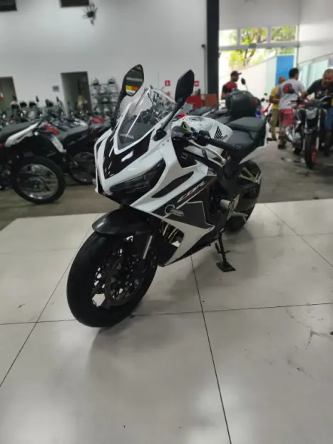 HONDA CB 650 R ABS, Foto 12