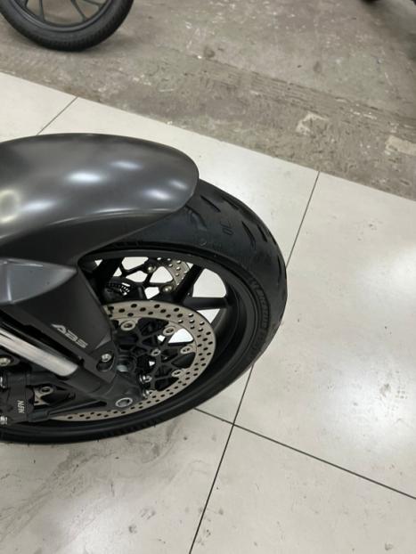 HONDA CB 650 R ABS, Foto 4