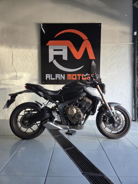 HONDA CB 650 R ABS, Foto 3