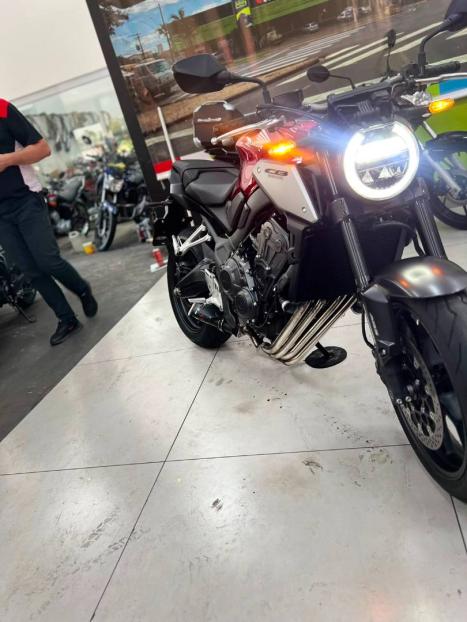 HONDA CB 650 R ABS, Foto 2