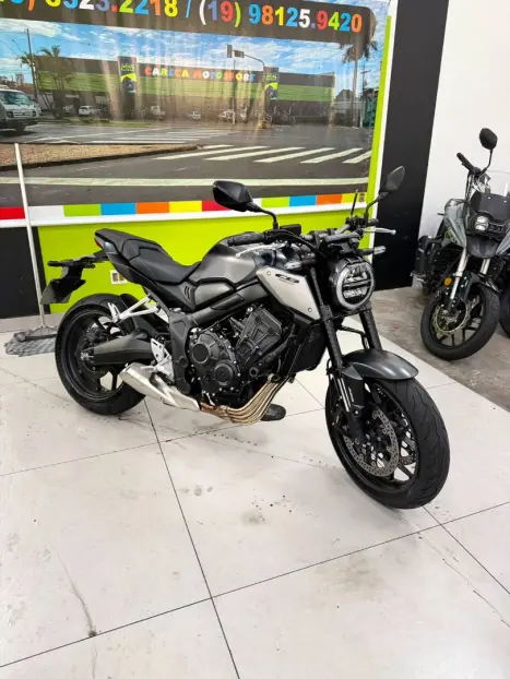 HONDA CB 650 R ABS, Foto 1
