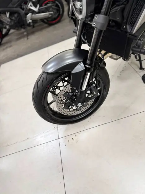 HONDA CB 650 R ABS, Foto 11
