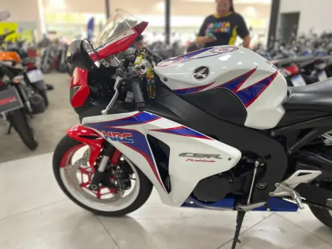HONDA CBR 1000 RR FIRE BLADE, Foto 9 HONDA CBR 1000 RR FIRE BLADE, Foto 9