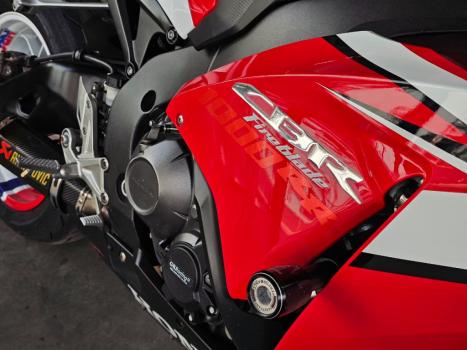 HONDA CBR 1000 RR FIRE BLADE, Foto 4