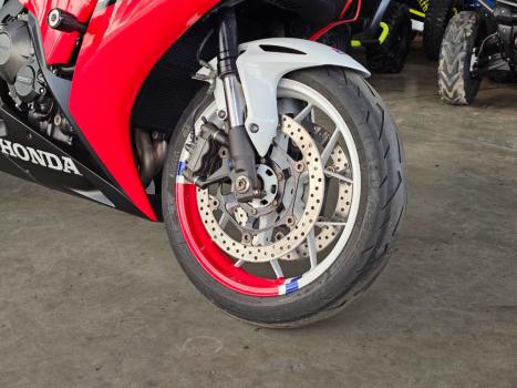 HONDA CBR 1000 RR FIRE BLADE, Foto 6