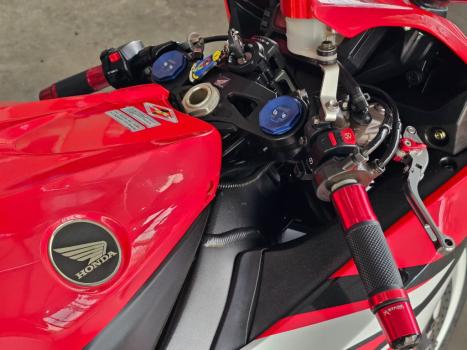 HONDA CBR 1000 RR FIRE BLADE, Foto 11