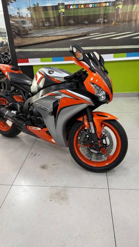 HONDA CBR 1000 RR FIRE BLADE, Foto 2