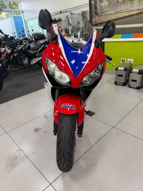 HONDA CBR 1000 RR FIRE BLADE, Foto 6