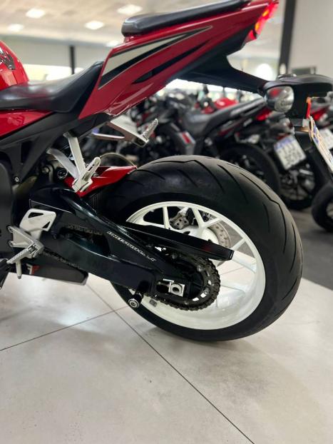 HONDA CBR 1000 RR FIRE BLADE, Foto 12