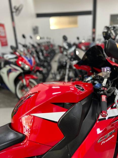 HONDA CBR 1000 RR FIRE BLADE, Foto 13