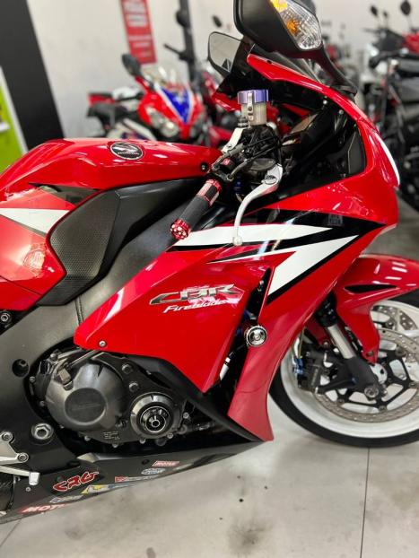 HONDA CBR 1000 RR FIRE BLADE, Foto 16