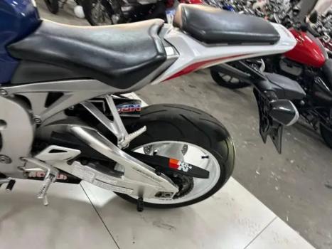 HONDA CBR 1000 RR FIRE BLADE, Foto 13