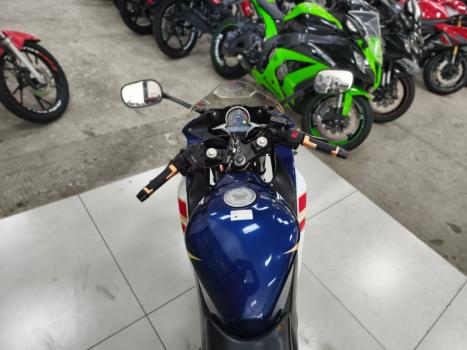 HONDA CBR 250 R, Foto 2