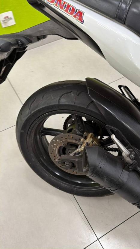HONDA CBR 600 F , Foto 4
