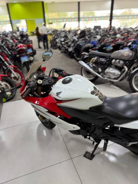 HONDA CBR 600 F , Foto 8