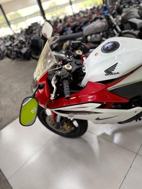 HONDA CBR 600 F , Foto 9