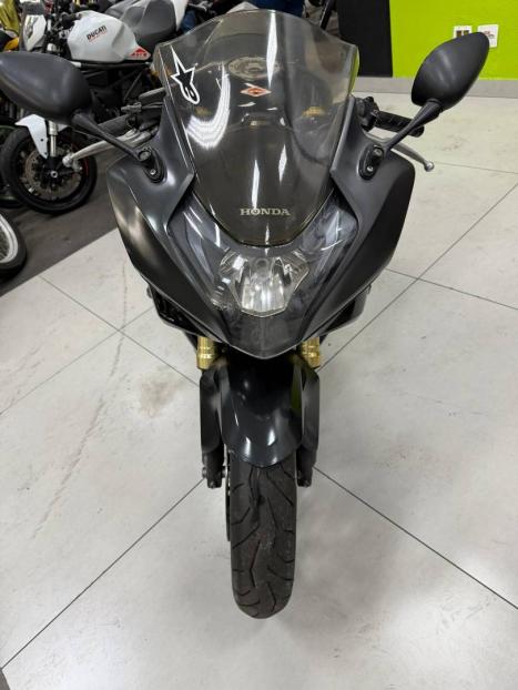 HONDA CBR 600 F , Foto 13
