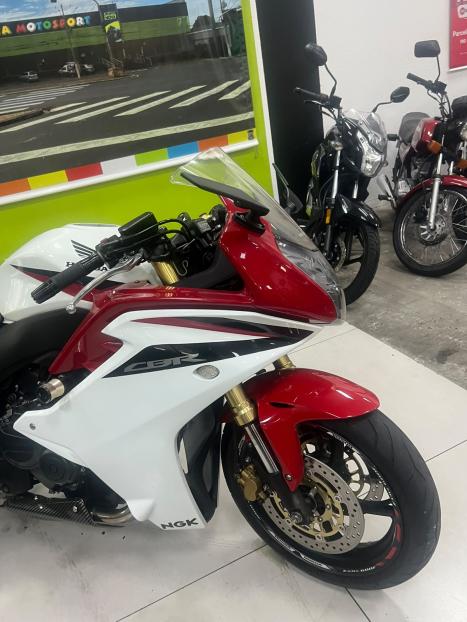 HONDA CBR 600 F , Foto 4