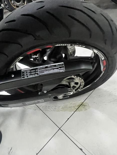 HONDA CBR 600 F , Foto 11