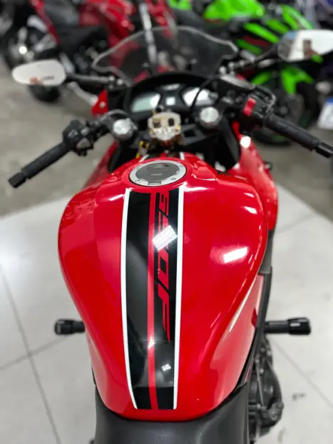 HONDA CBR 650 F , Foto 4