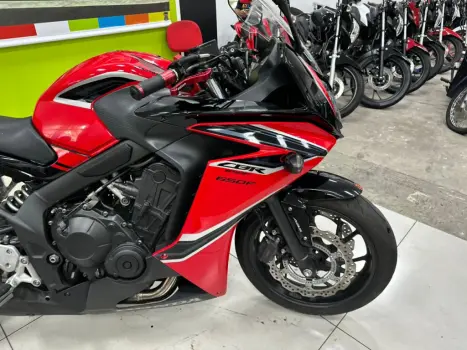 HONDA CBR 650 F , Foto 3