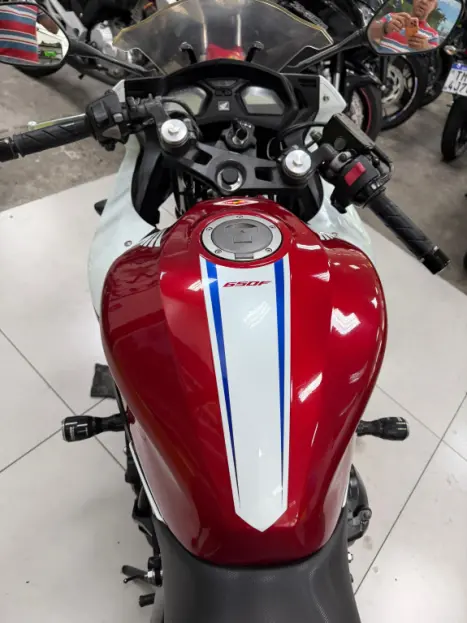 HONDA CBR 650 F , Foto 3