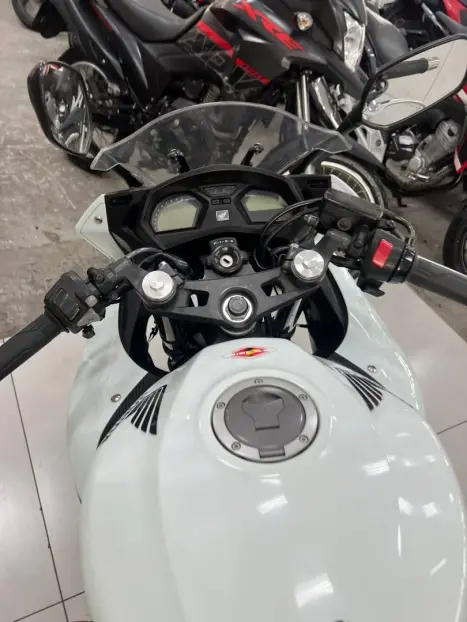 HONDA CBR 650 F , Foto 7