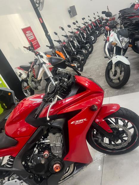 HONDA CBR 650 F , Foto 3
