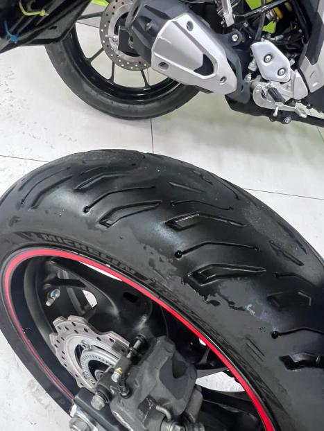 HONDA CBR 650 F , Foto 4