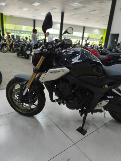 HONDA CBR 650 R ABS, Foto 8