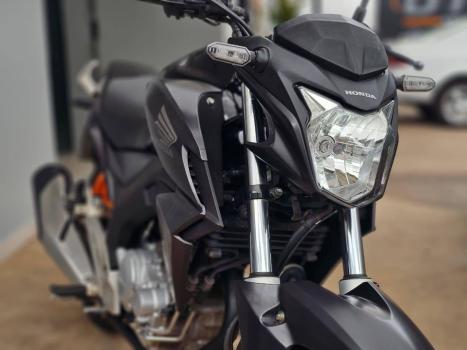 HONDA CBX Twister 250 , Foto 3