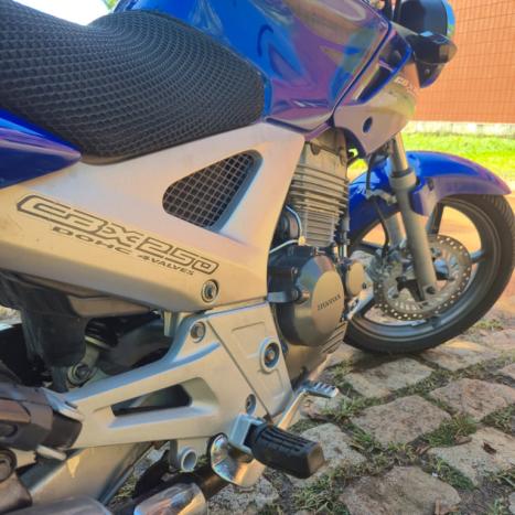 HONDA CBX Twister 250 , Foto 4