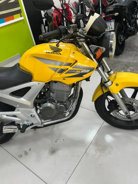 HONDA CBX Twister 250 , Foto 13