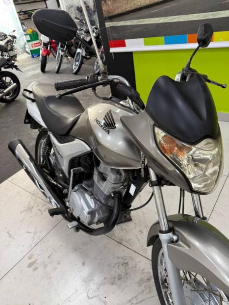 HONDA CG 150 TITAN ES, Foto 2