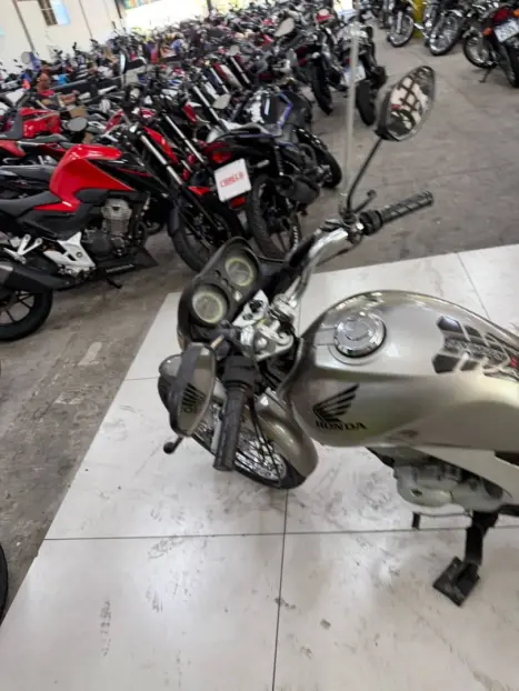 HONDA CG 150 TITAN ES, Foto 16
