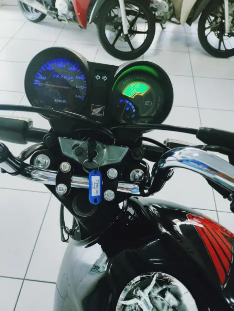 HONDA CG 150 TITAN KS, Foto 8