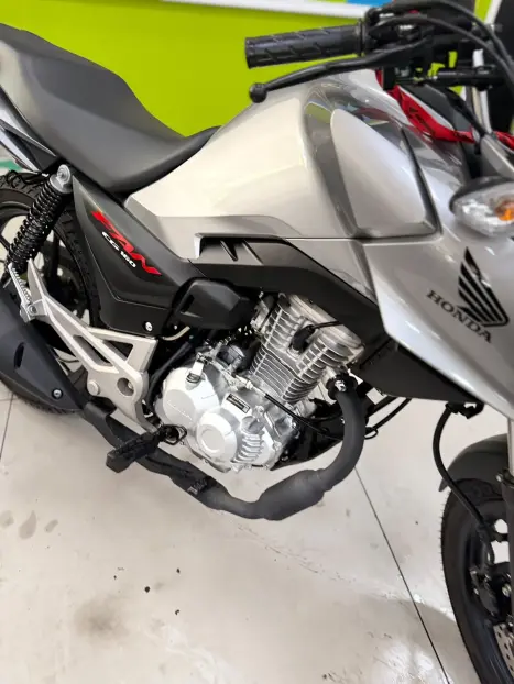 HONDA CG 160 FAN, Foto 3