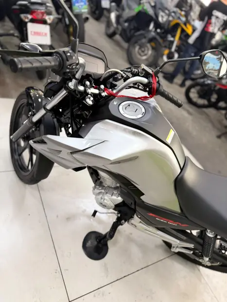 HONDA CG 160 FAN, Foto 8