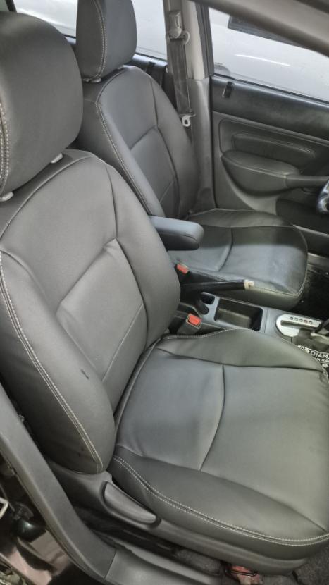 HONDA Civic 1.7 16V 4P LX, Foto 9