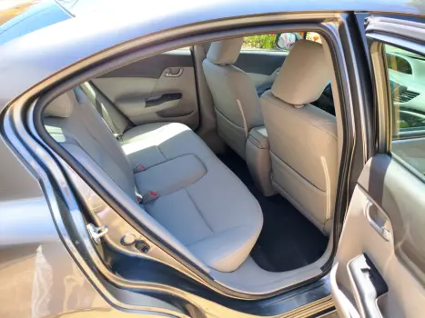 HONDA Civic 1.8 16V 4P FLEX LXS AUTOMTICO, Foto 9