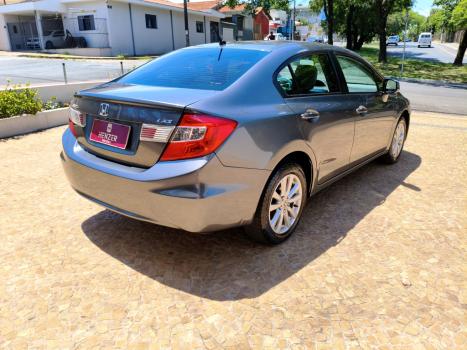 HONDA Civic 1.8 16V 4P FLEX LXS AUTOMTICO, Foto 3