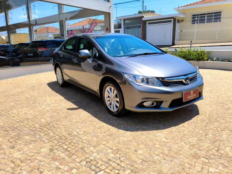 HONDA Civic 1.8 16V 4P FLEX LXS AUTOMTICO, Foto 2