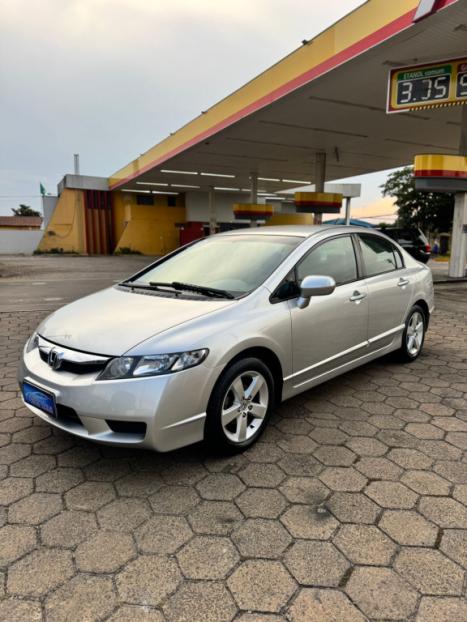 HONDA Civic 1.8 16V 4P FLEX LXS AUTOMTICO, Foto 1