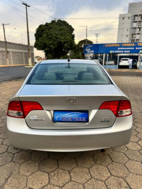 HONDA Civic 1.8 16V 4P FLEX LXS AUTOMTICO, Foto 5
