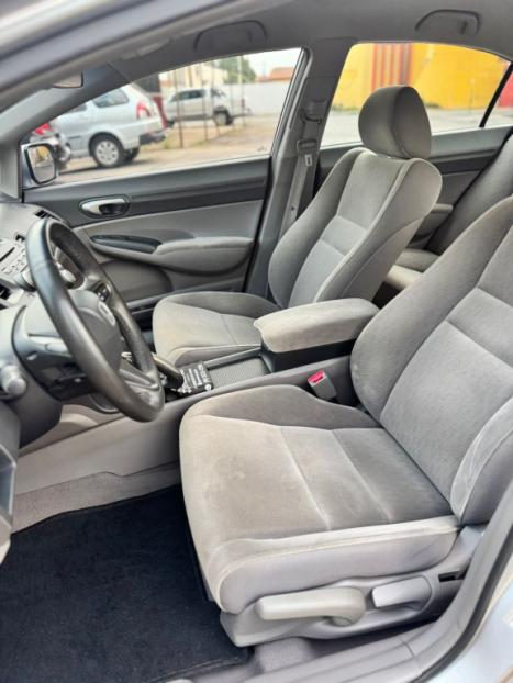 HONDA Civic 1.8 16V 4P FLEX LXS AUTOMTICO, Foto 7
