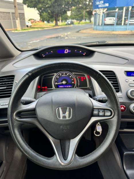 HONDA Civic 1.8 16V 4P FLEX LXS AUTOMTICO, Foto 11