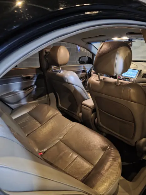 HONDA Civic 1.8 16V 4P FLEX LXL, Foto 2