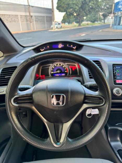 HONDA Civic 1.8 16V 4P FLEX LXS AUTOM�TICO, Foto 8