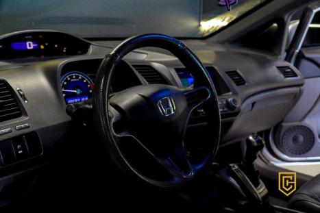 HONDA Civic 1.8 16V 4P LXS, Foto 10