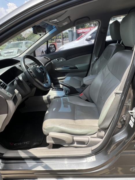HONDA Civic 1.8 16V 4P FLEX LXS AUTOM�TICO, Foto 8